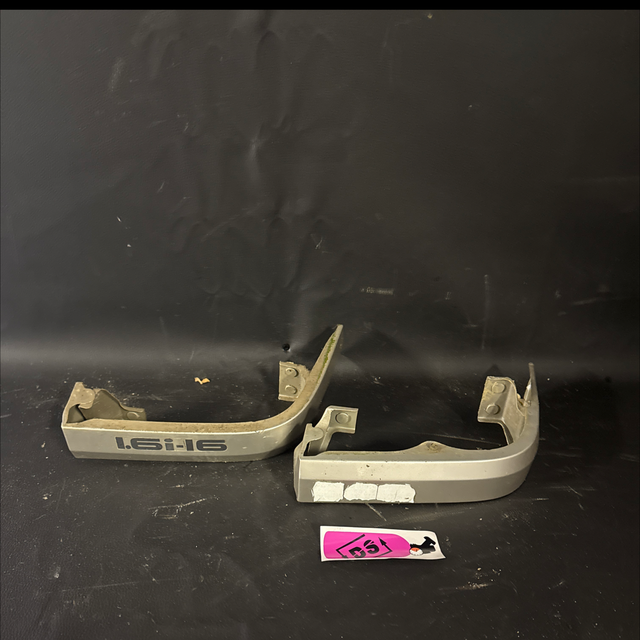 Ferraille sous coffre 