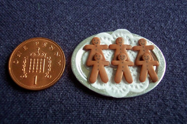 Gingerbread Men on Silver Tray