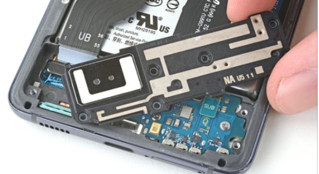 Lautsprecher / Mikrofon