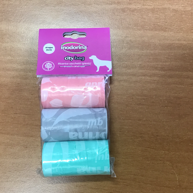 Inodorina city bag tre rotoli sacchetti igienici 20 strappi facili
