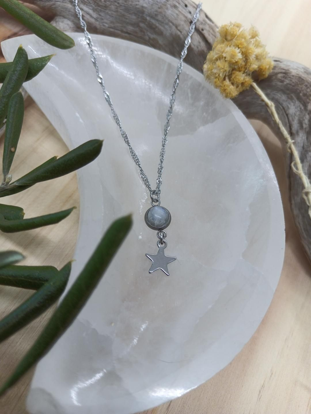 Collier KAÏNA acier inoxydable et Péristérite - Élégance et Bien-être