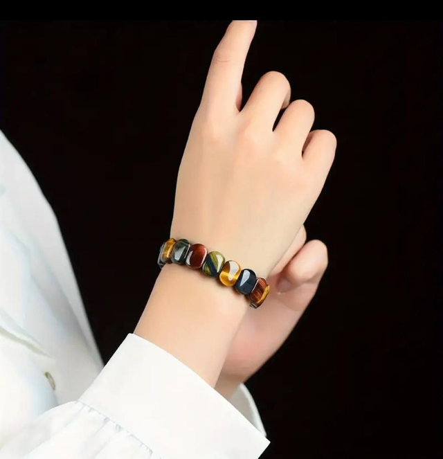 Bracelet Énergétique en Œil de Taureau, Œil de Tigre et Œil de Faucon