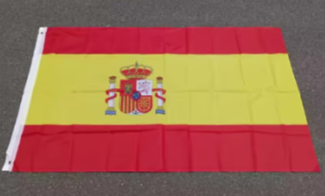 Grote vlag Spanje (150x90cm) Nieuw. .