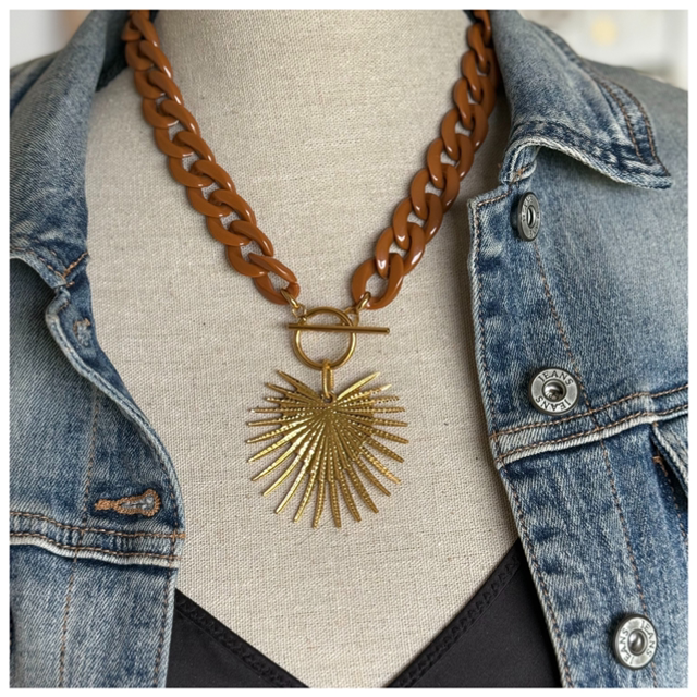 Collier maille résine