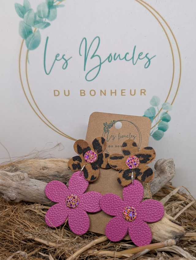 Boucles d&#039;oreilles Marguerite rose léopard m1042