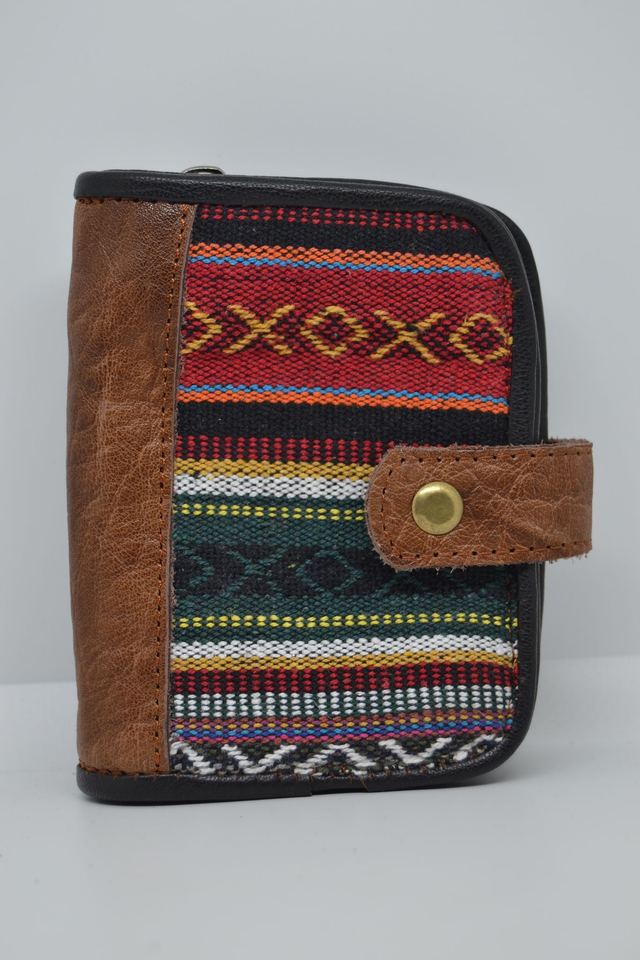 Grand portefeuille ethnique