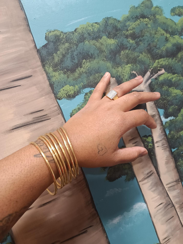 Bracelet 7 semaines lisse couleur doré