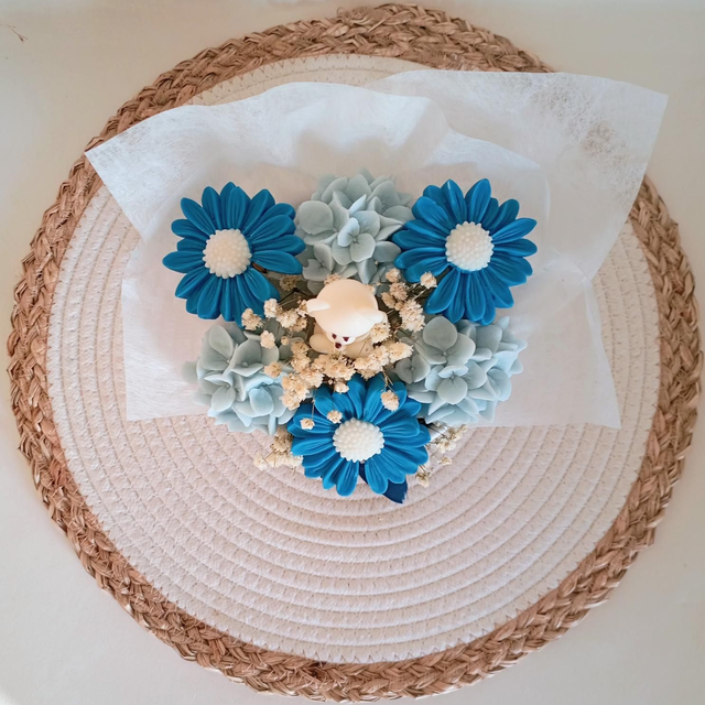 Bouquet Parfumé Bébé "Nuage d’Azur"