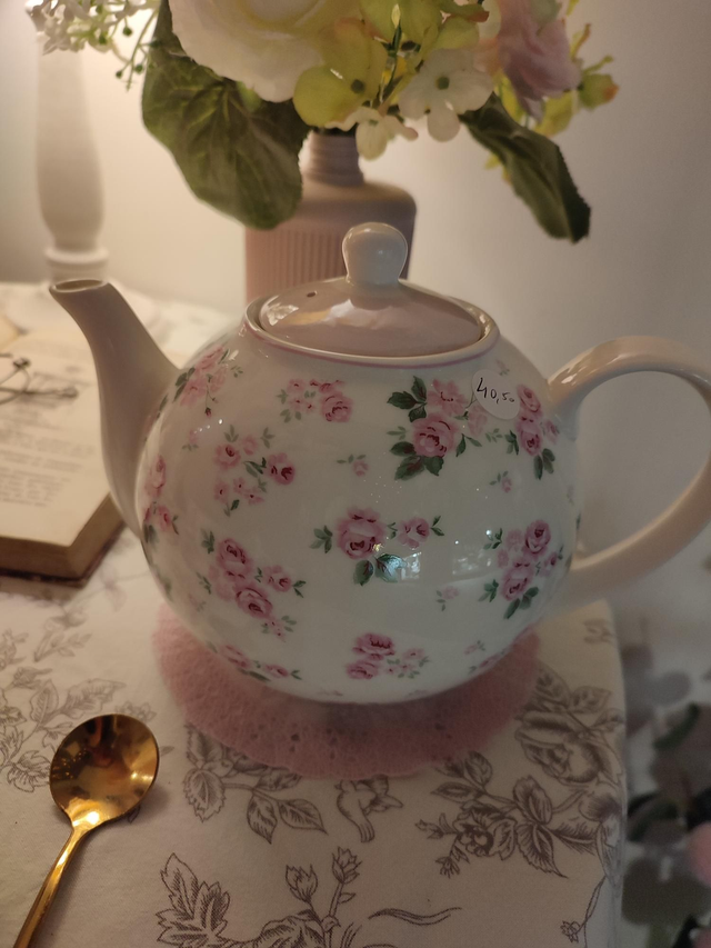 Théière fleurs Isabelle Rose 