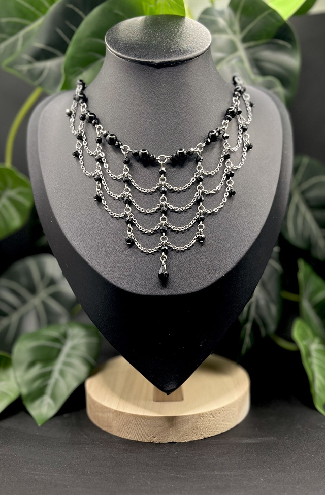 Nyx - spinelle et tourmaline