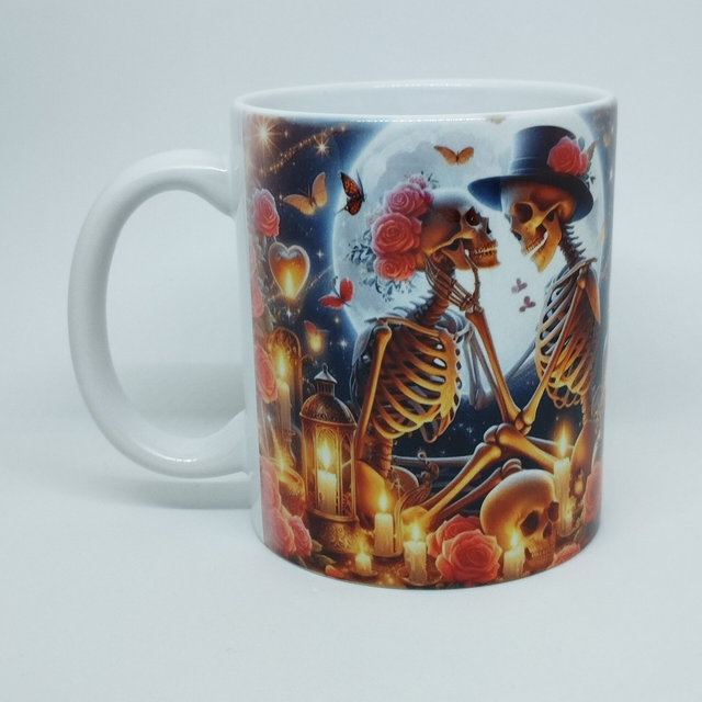 Couples de squelettes dans la lune