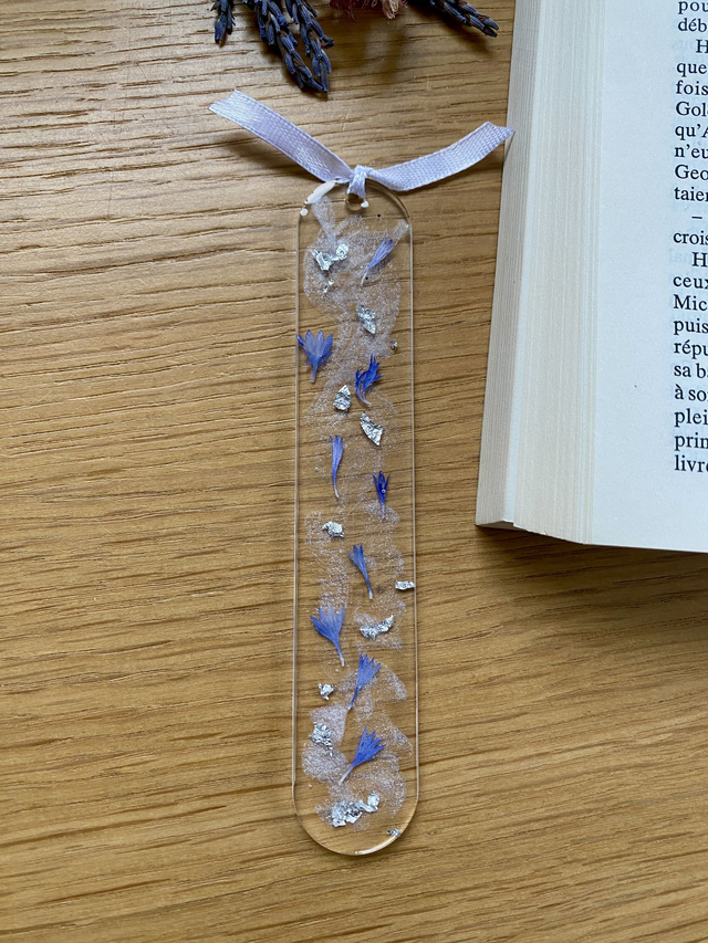 Marque page arrondi - bleuet