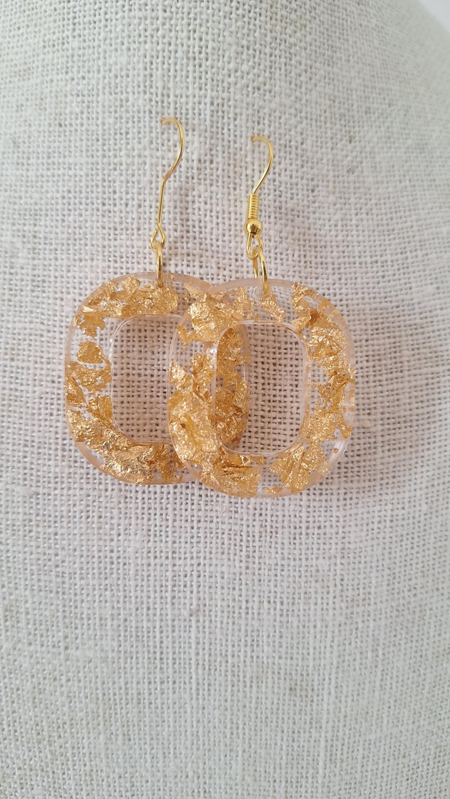 Boucles oreilles feuilles d'or 
