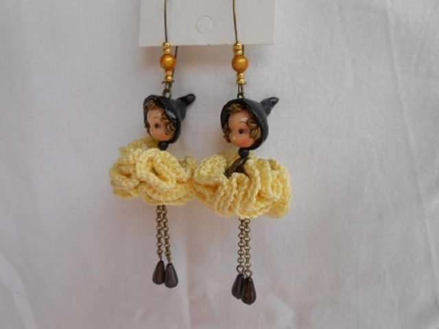 BOUCLES D’OREILLES