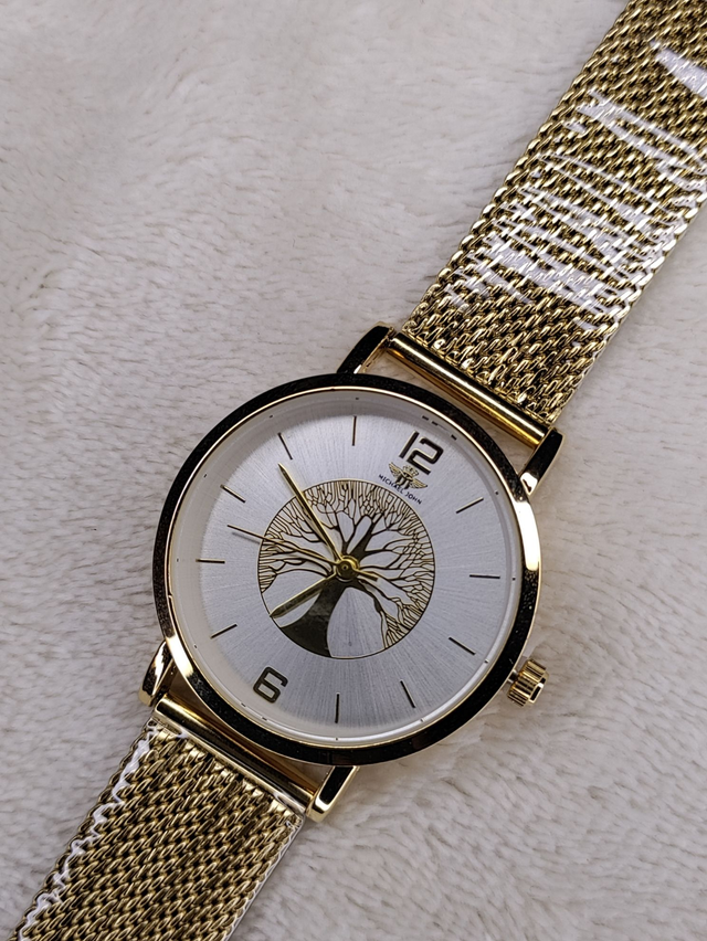 Montre - Bracelet métal et cadran rond avec arbre de vie