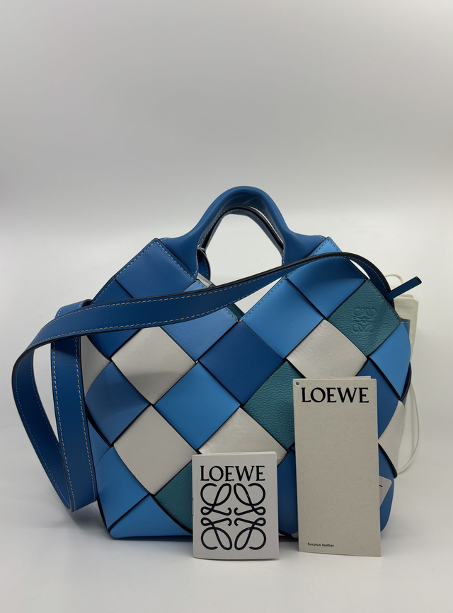 BOLSO SURPLUS WOVEN BASKET EN PIEL DE TERNERA LOEWE 