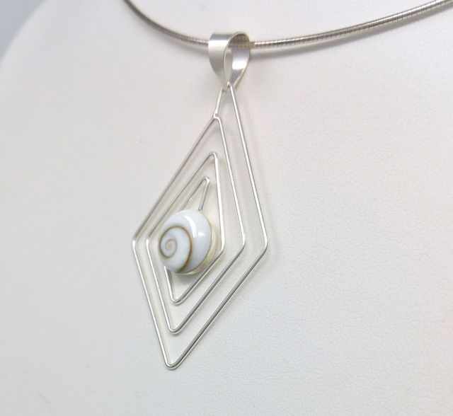 Pendentif Oeil de sainte Lucie spirale losange vendu sans chaine - OSLP170360