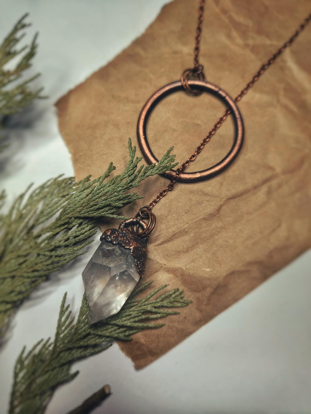 Copper &amp; Quartz drop necklace