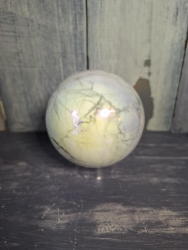 Aura Howlite Sphere 