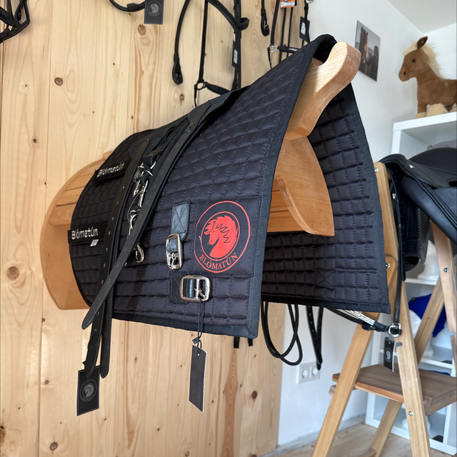 Blómatún Longierset