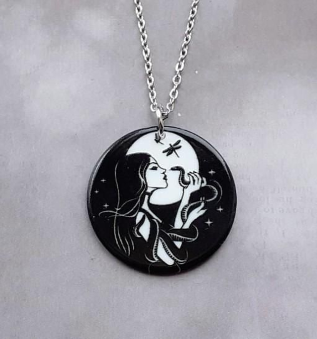 Serpent's Kiss Necklace 