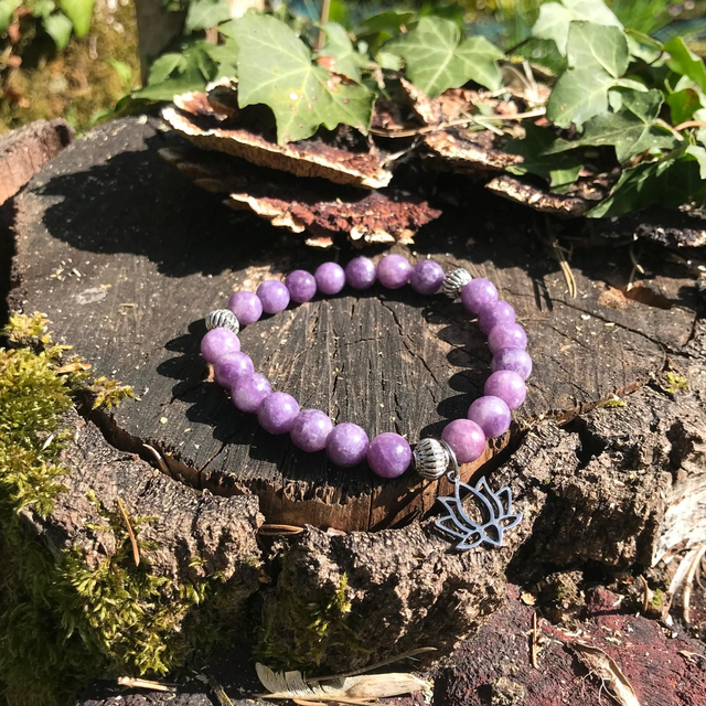 BRACELET MALA en Lépidolite de Madagascar