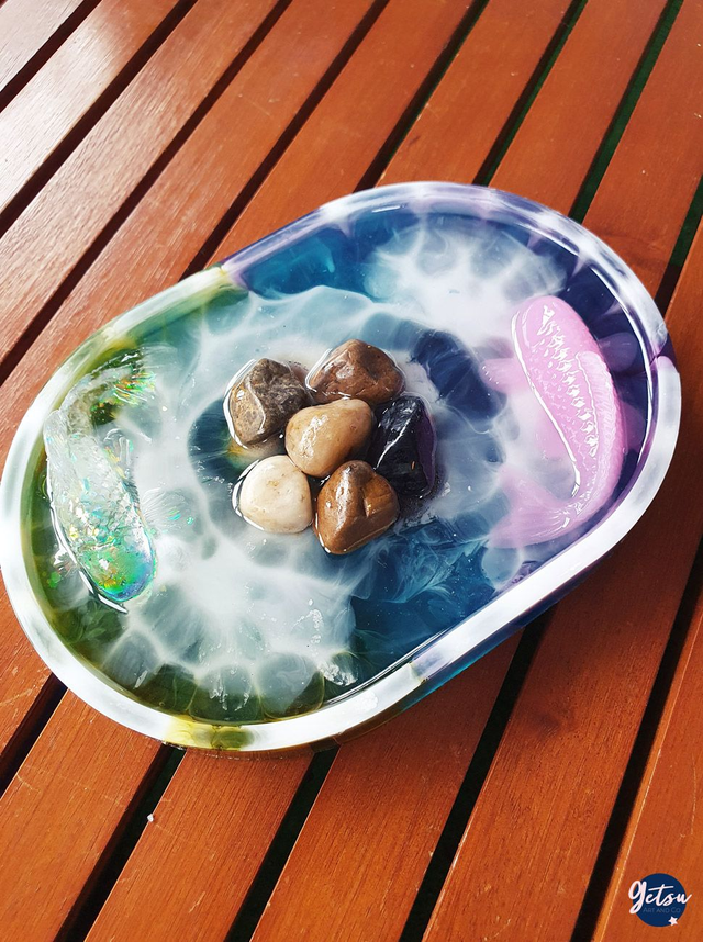 Porte-savon carpes koi transparentes et violettes