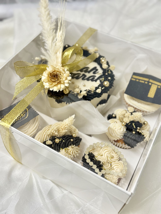 Umrah Hajj Bento Cake & Cupcakes