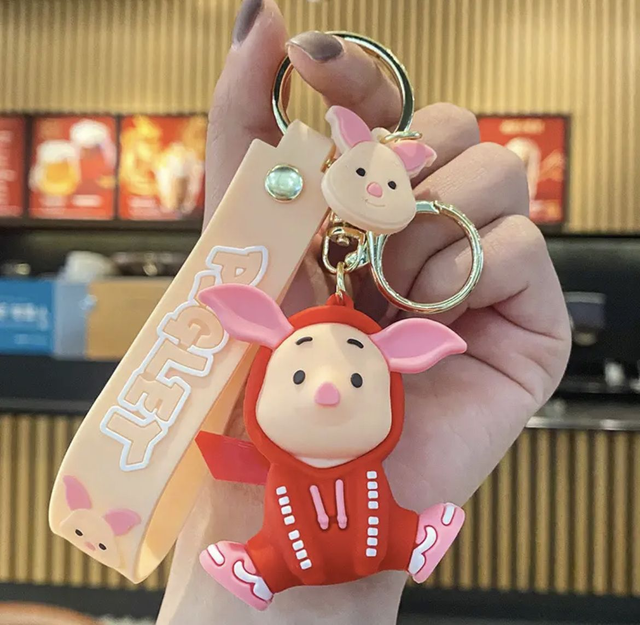 0055 - Disney - Winnie the Pooh - Knorretje​ met hoodie