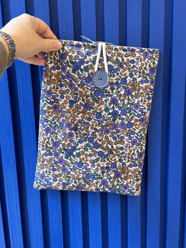 Pochette à livre / tablette - L