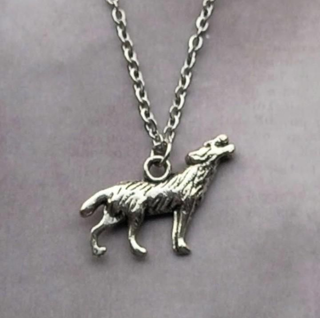 Raulin - Howling Wolf Necklace