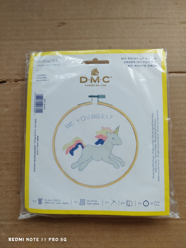 Kit Point de Croix &quot;Licorne Be Yourself&quot;