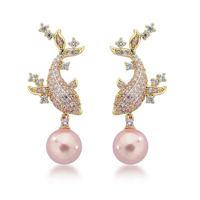 Brinco Peixe Carpa Rosa Cravejado e Pérola - Ouro