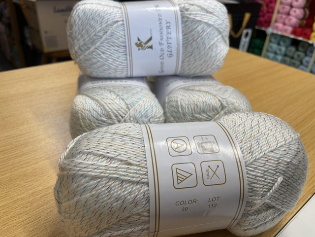 GOF Glitter DK 39