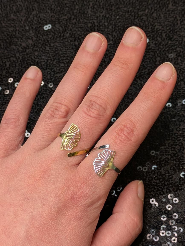 Bague feuille de ginkgo biloba ajouré 