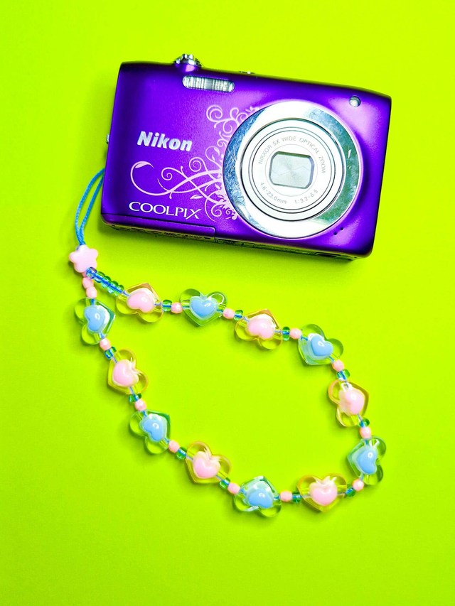 Cool Kids Accessorize vol.2 rannenauha puhelimeen/kameralle, Bubblegum Sky