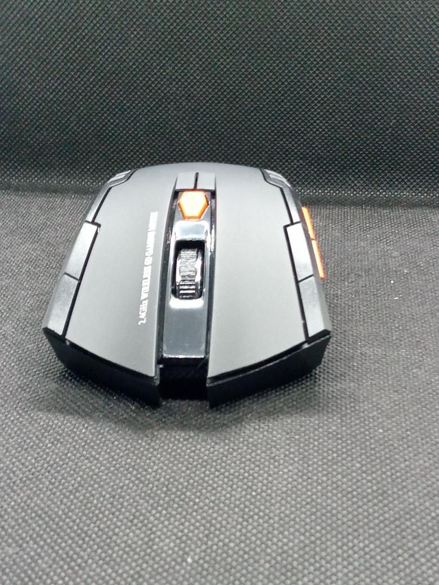*0235-Wireless mouse  