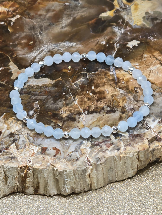 Bracelet Aigue marine qualité A en 0,6 cm 