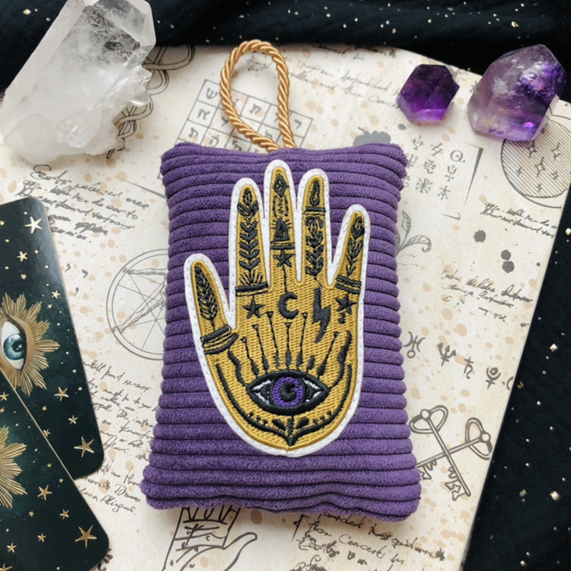 Amulette - Intuition et protection 
