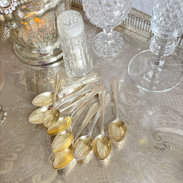 Set von 9  kleinen Löffeln antik versilbert