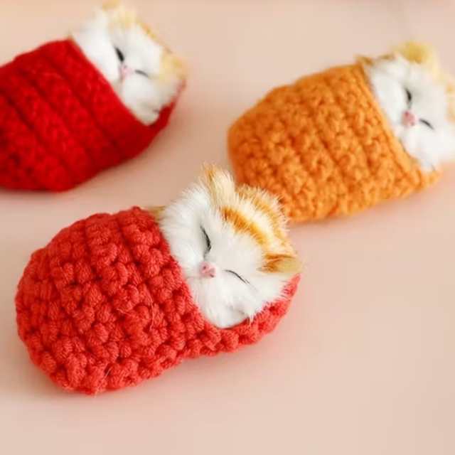 Fluffy Kitty in Woollen Sleeping Bag