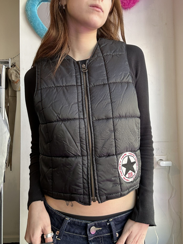 body warmer with star patch