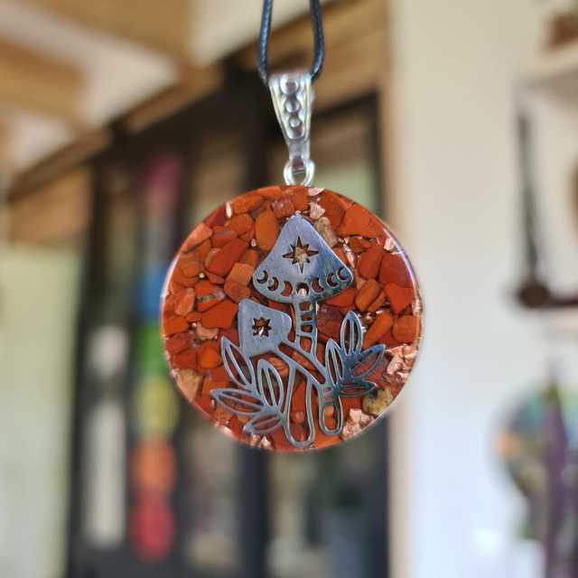 Amulette Champignon Jaspe rouge