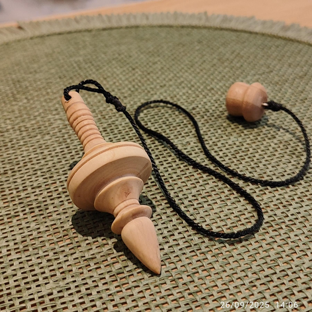 Pendule en Bois (Lilas)