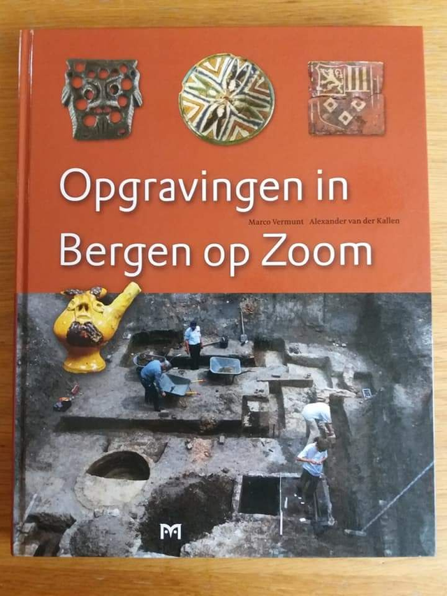 Boek Opgravingen in BoZ 
