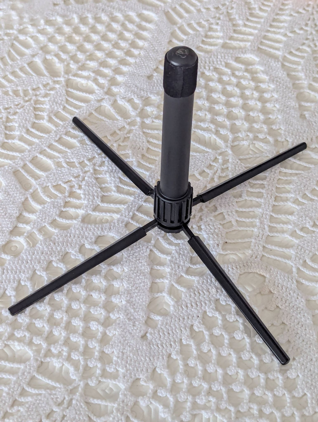 Pied de flûte pliable