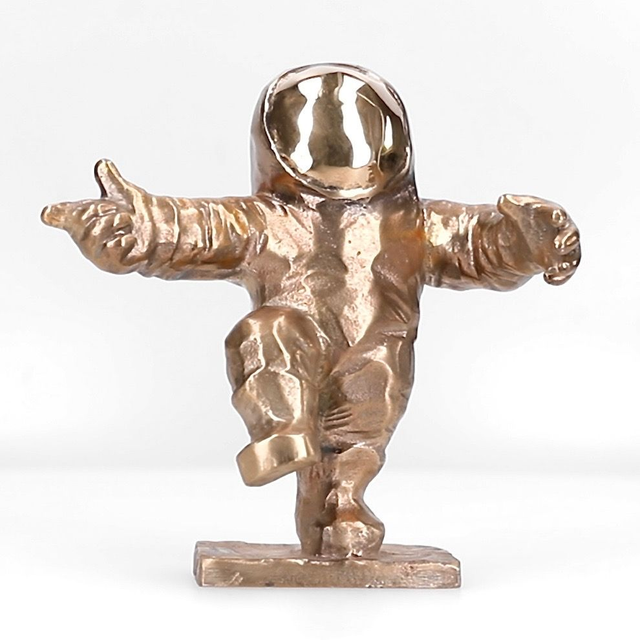 "Kleiner Astronaut, tanzend"