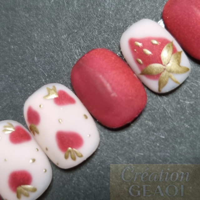 Strawberry venus little carré xs créer à la commande délai de 7 jours