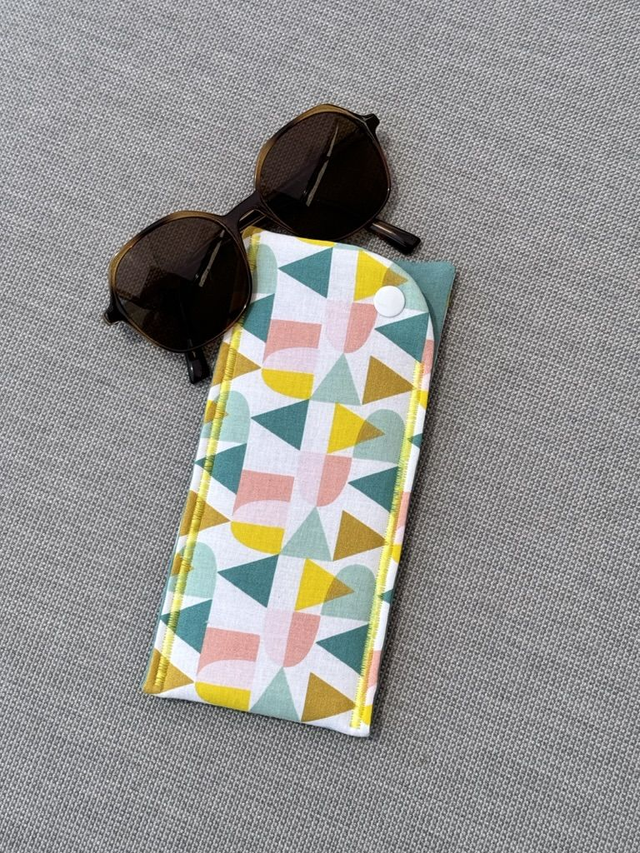 Étui à lunettes