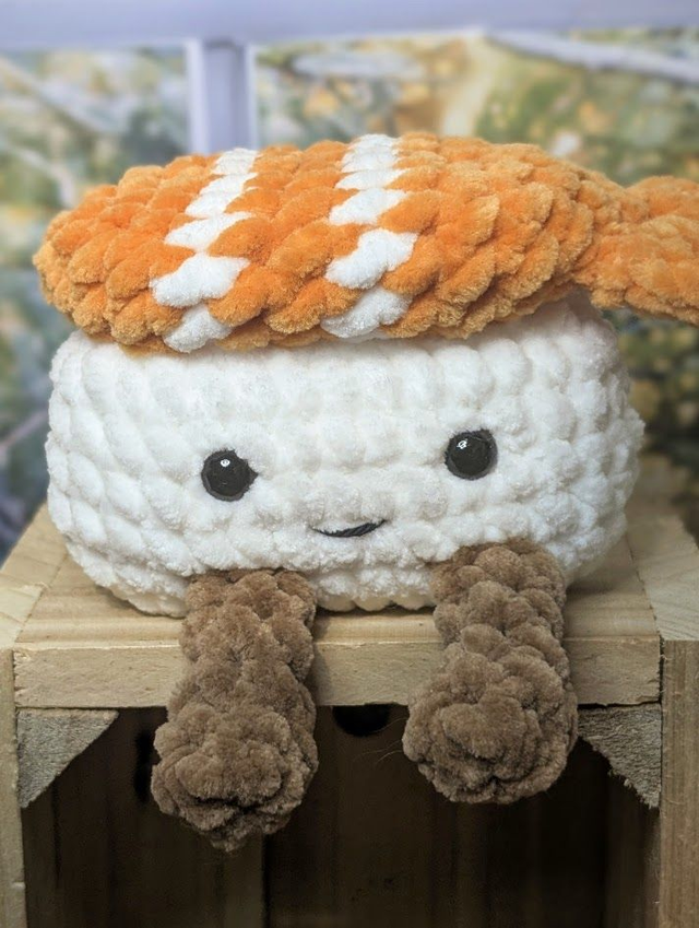 Yuni le Sushi - peluche en crochet , fait main 